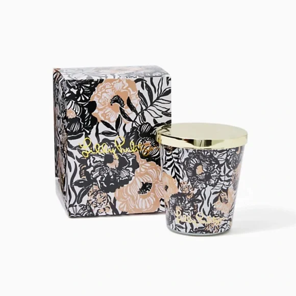 NWT Lilly Pulitzer candle! - Picture 2 of 2